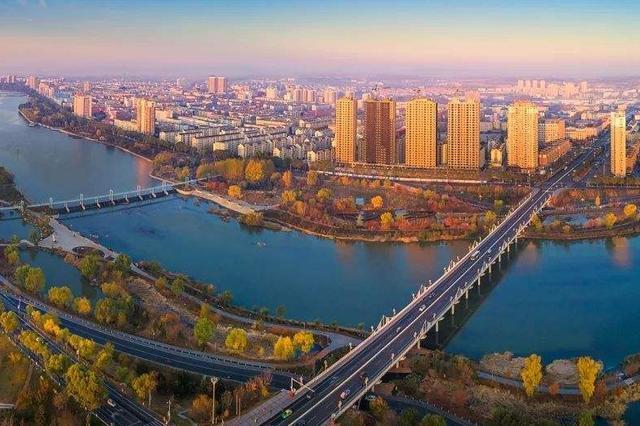 吉林致敬,领导与同胞的深情凝聚